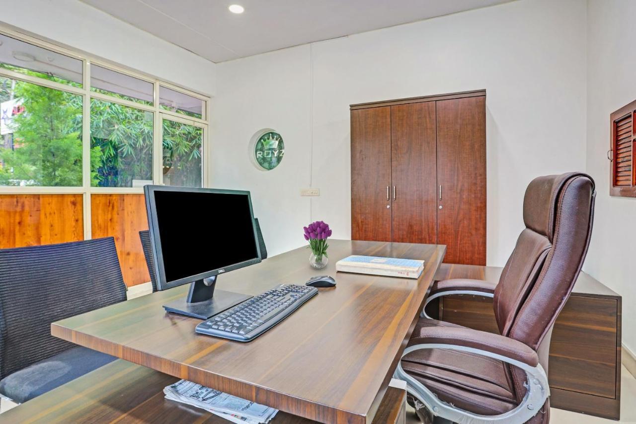 Flagship Hotel Adara Residency Thiruvananthapuram Dış mekan fotoğraf