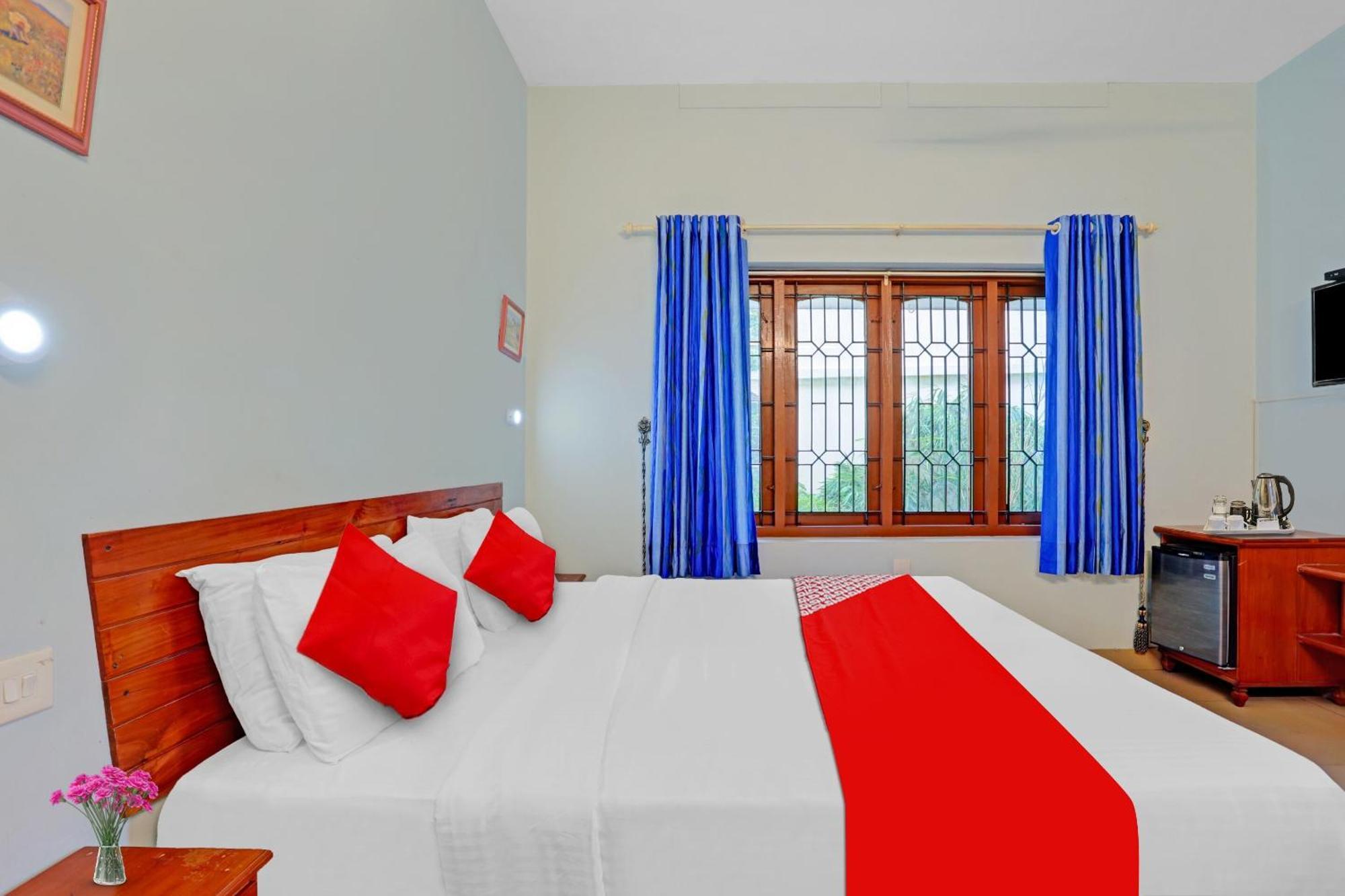 Flagship Hotel Adara Residency Thiruvananthapuram Dış mekan fotoğraf